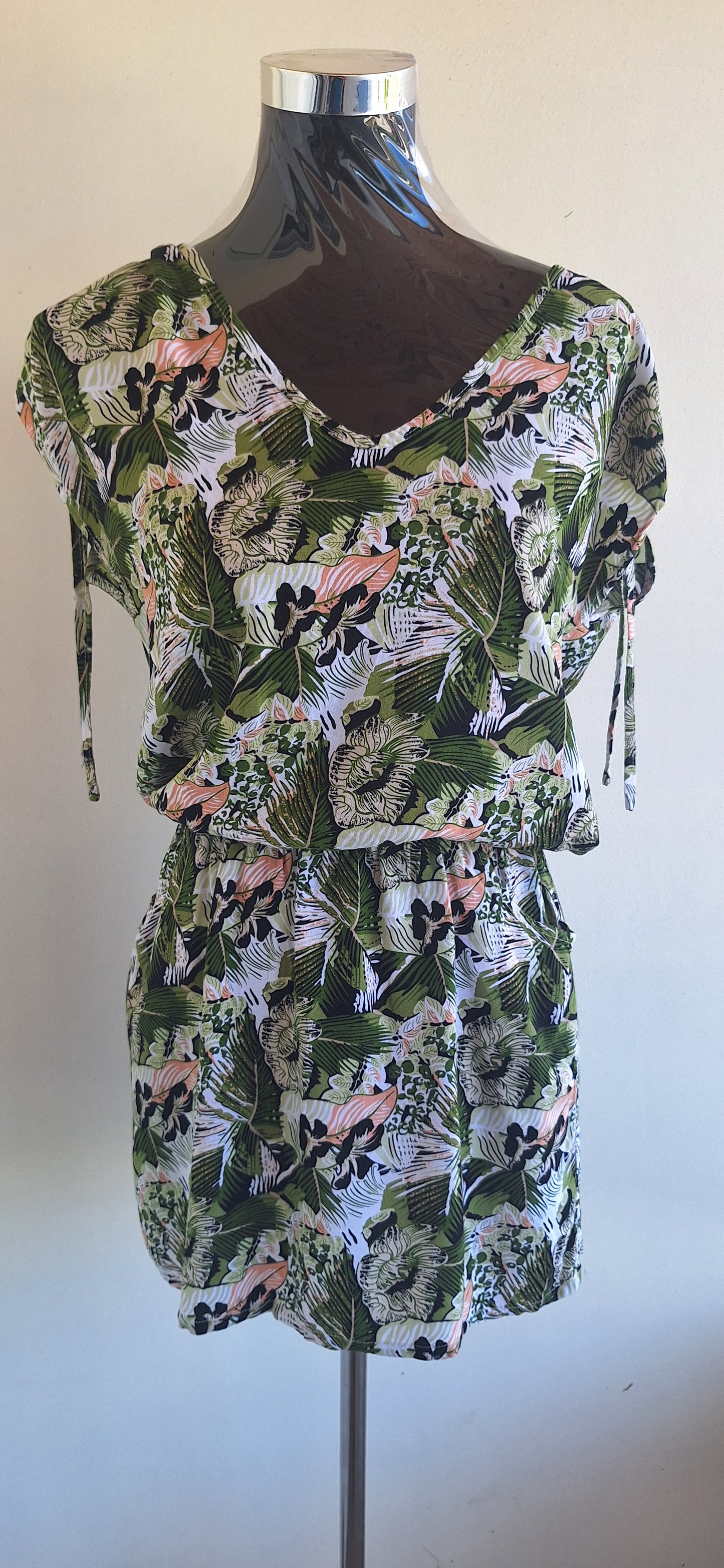 ROBE COURTE T.M