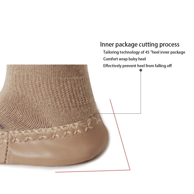 Chaussons  et chaussettes d'intérieur