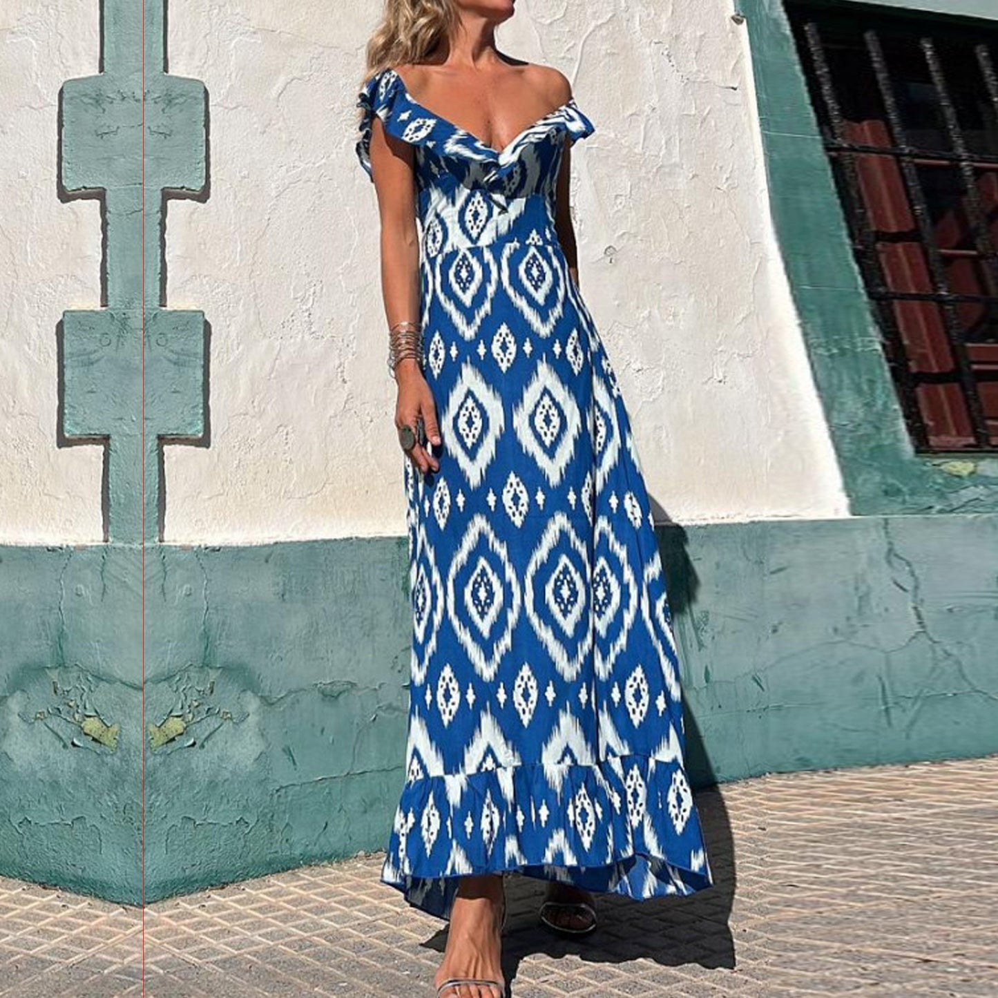Robe Longue Col V Manches Courtes À Volants – Jupe Évasée Bleue