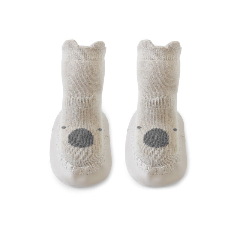 Chaussons  et chaussettes d'intérieur