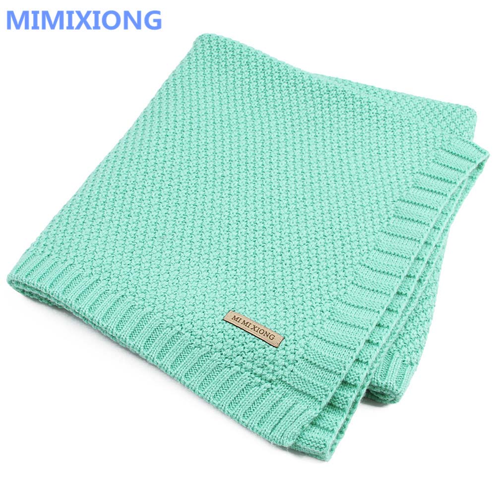 Couverture bébé tricotée