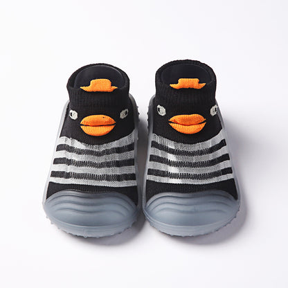Mesh indoor shoes