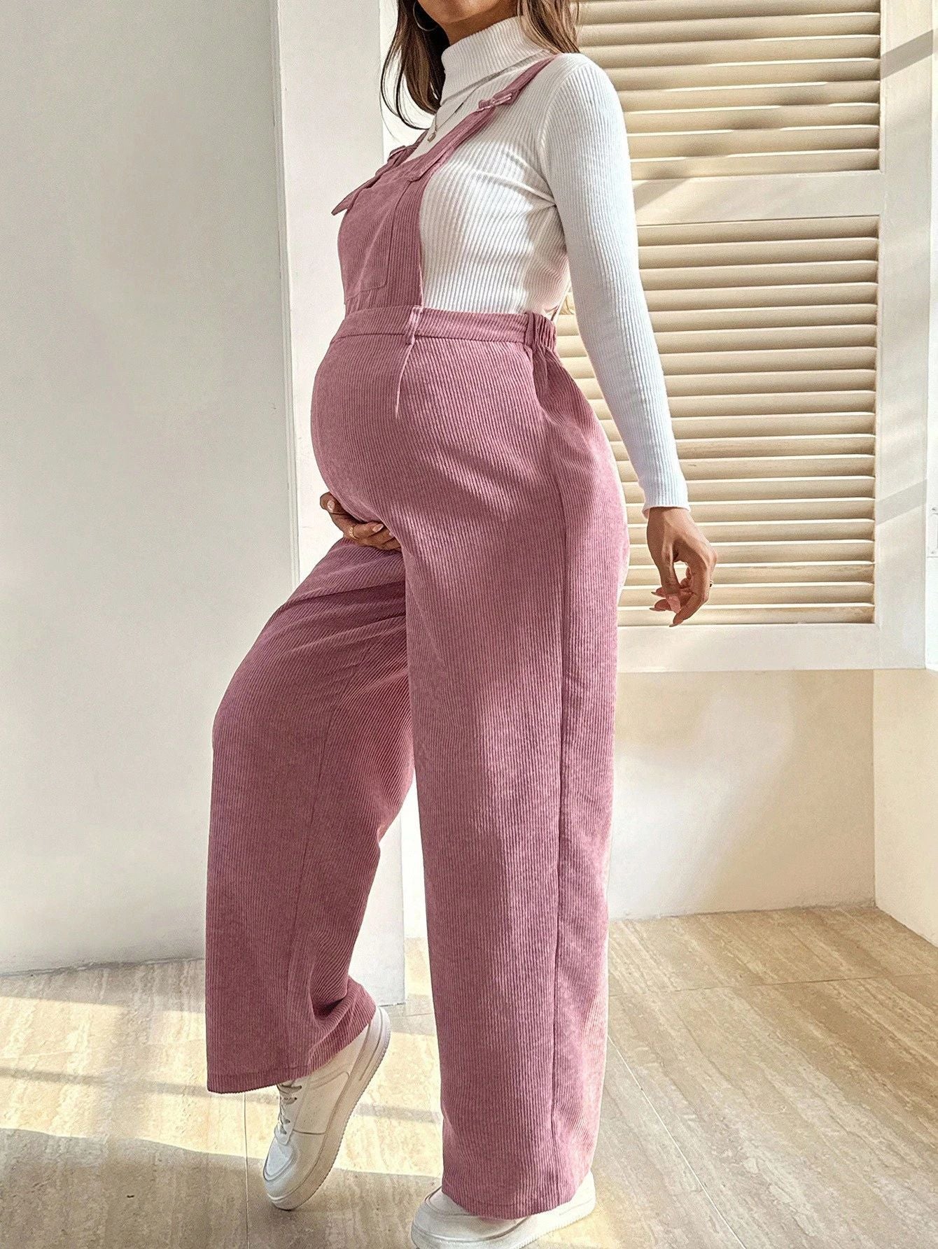 Salopette de grossesse en velours côtelé – Taille élastique, coupe ample et confortable