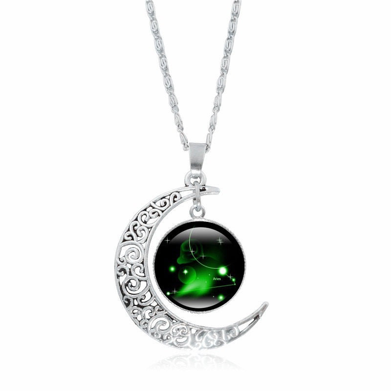 Collier Pendentif Signe du Zodiaque – Lune Lumineuse Argentée, Choker Minimaliste pour Femme