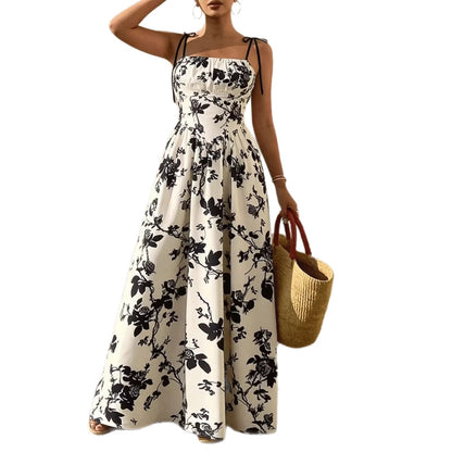 Robe Longue Sans Bretelles – Taille Cintrée, Coupe Trapèze, Style Élégant