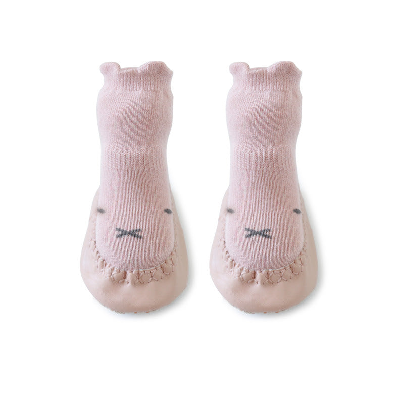 Chaussons  et chaussettes d'intérieur