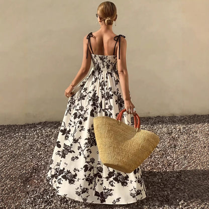 Robe Longue Sans Bretelles – Taille Cintrée, Coupe Trapèze, Style Élégant