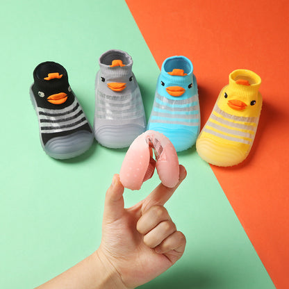 Mesh indoor shoes