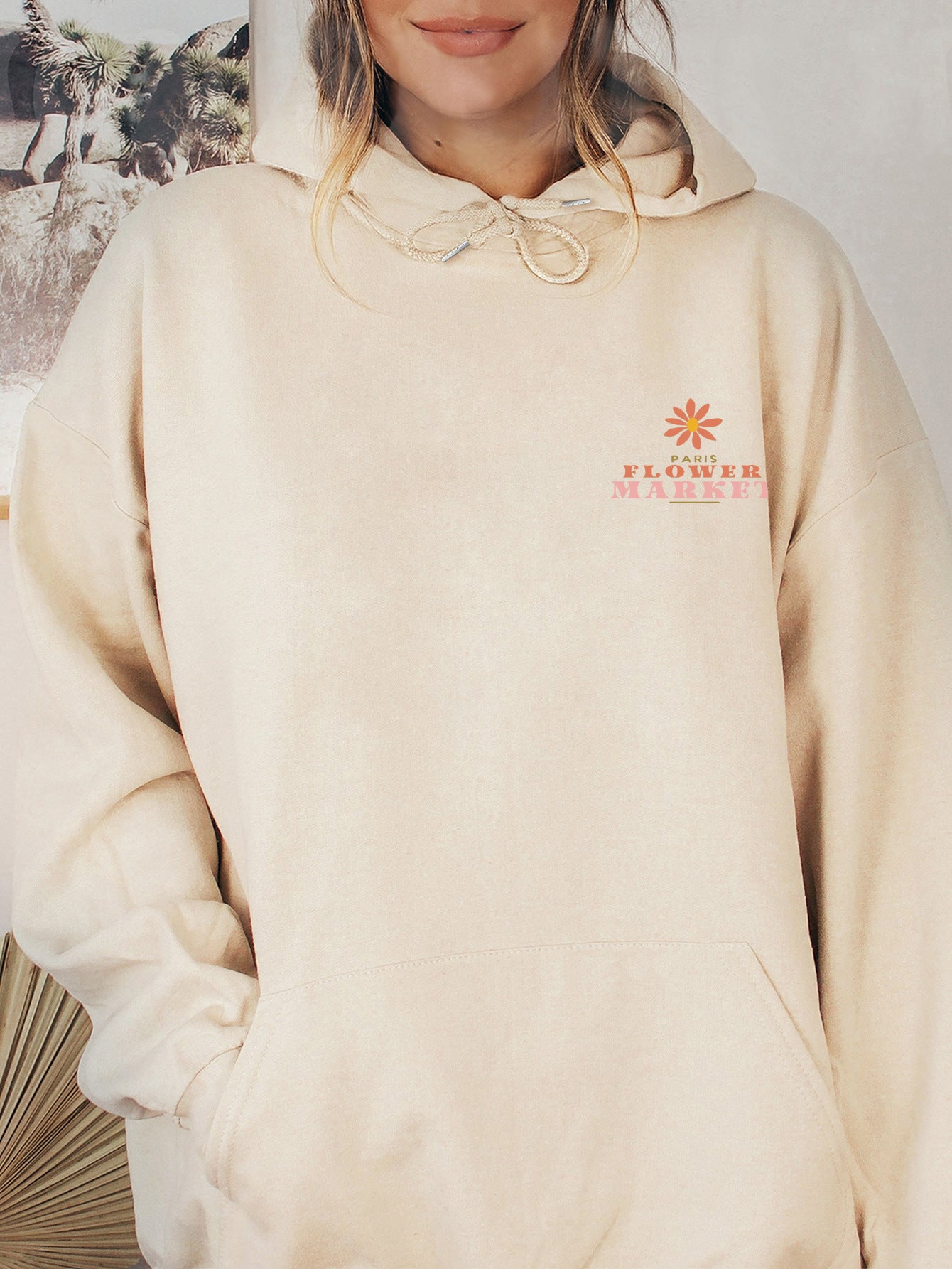 Sweat à Capuche Fleuri Oversize – Confort & Style